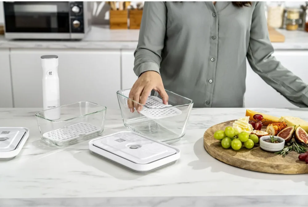 Zwilling Fresh And Save Vacuum Accessory 2 Piece Set Drip Tray for Glass Boxes Medium and Large - Image 3