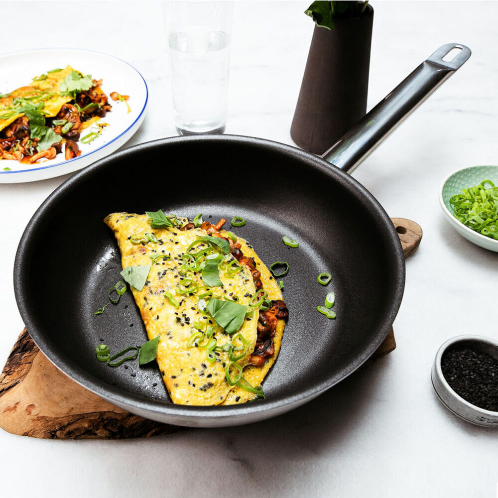 ZWILLING Pro Frying Pan, 24 cm - Image 6