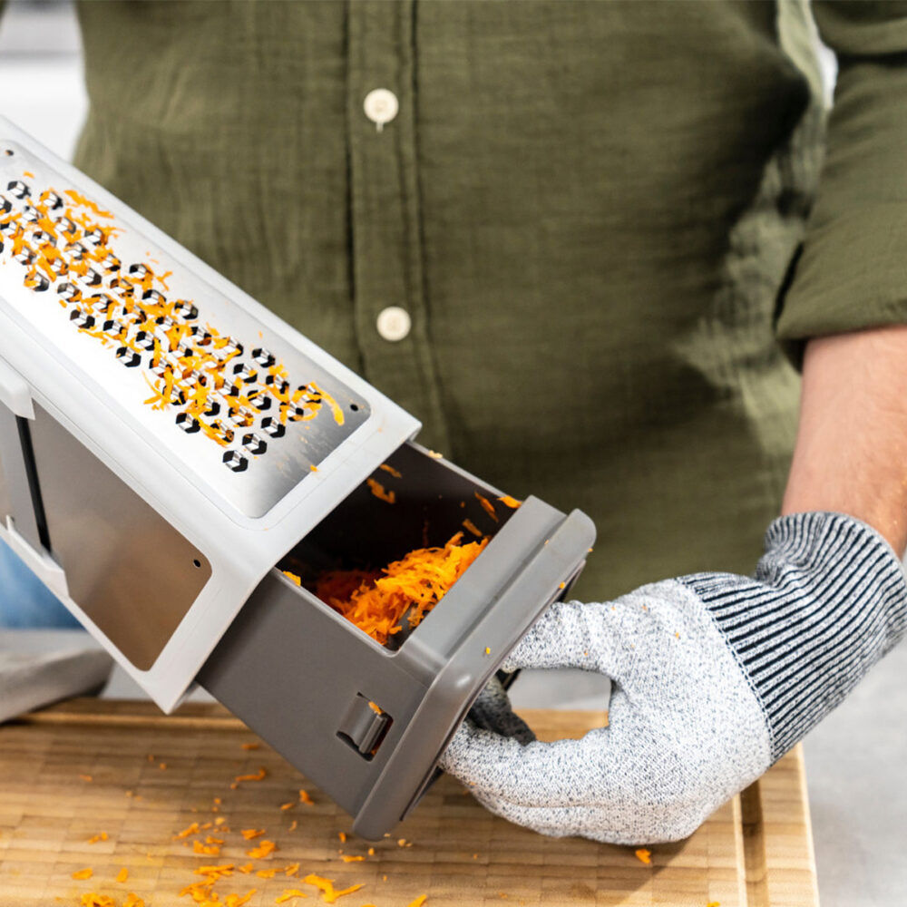 ZWILLING Z-Cut resistant glove - Image 4